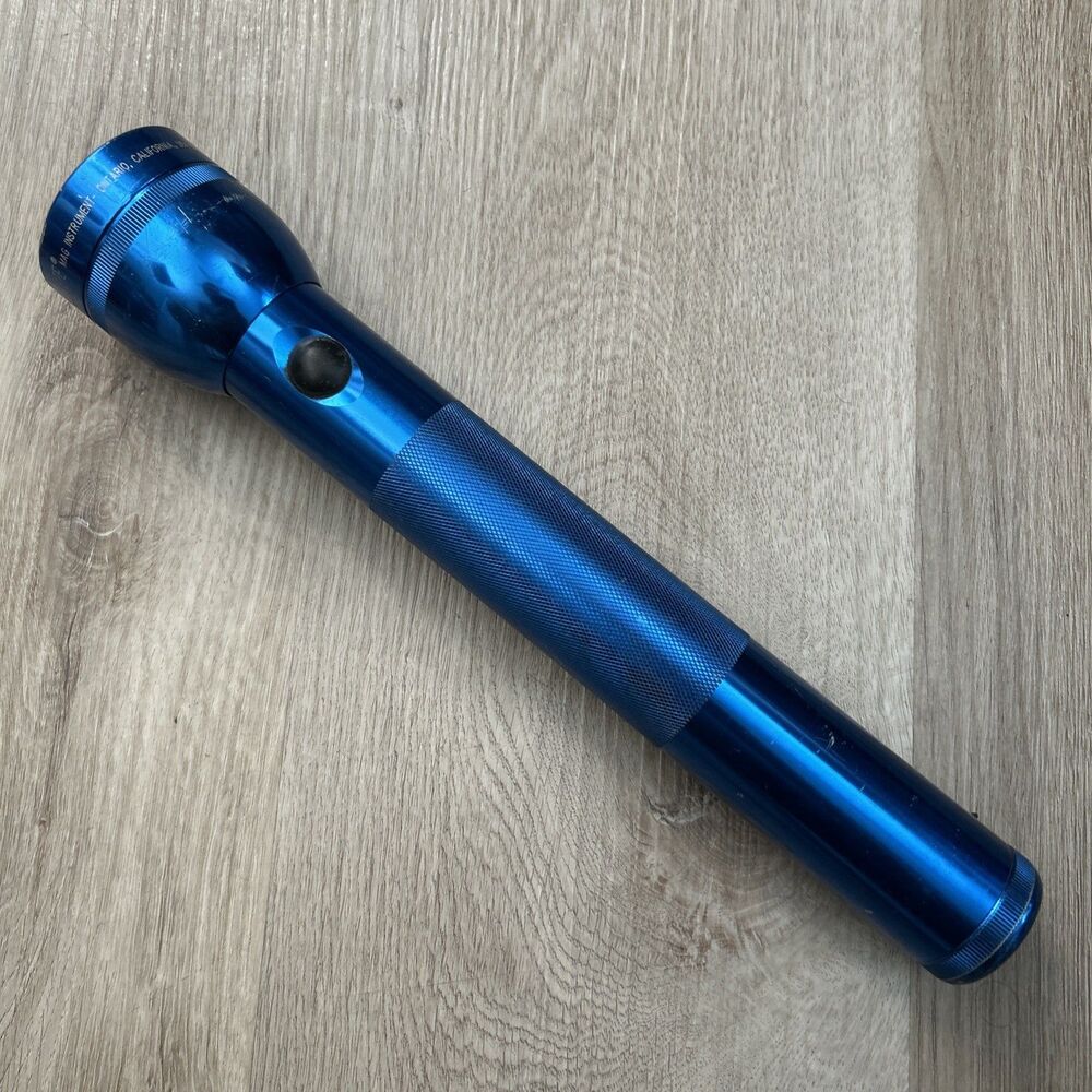 Mag-Lite Flashlight 3 D Cell LED Blue Mag Light 12.5 " USA Made Tested Works